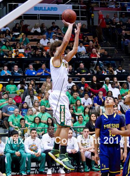 Thumbnail 1 in Roosevelt vs Fresno (CIF CS D3 Final) photogallery.