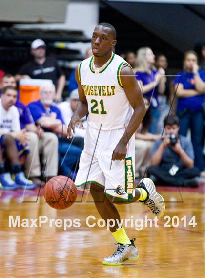 Thumbnail 3 in Roosevelt vs Fresno (CIF CS D3 Final) photogallery.