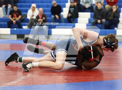 Thumbnail 1 in Carlmont @ Hillsdale photogallery.