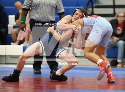 Thumbnail 2 in Carlmont @ Hillsdale photogallery.