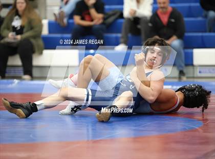 Thumbnail 3 in Carlmont @ Hillsdale photogallery.