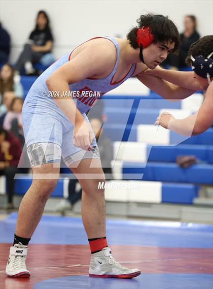 Thumbnail 1 in Carlmont @ Hillsdale photogallery.