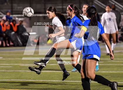 Thumbnail 3 in Charter Oak @ Diamond Ranch photogallery.