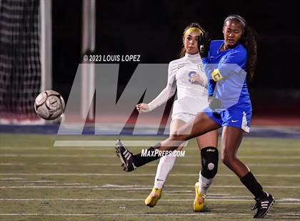 Thumbnail 3 in Charter Oak @ Diamond Ranch photogallery.