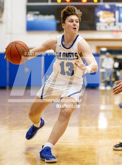 Thumbnail 2 in Indian Hill @ Covington Catholic photogallery.