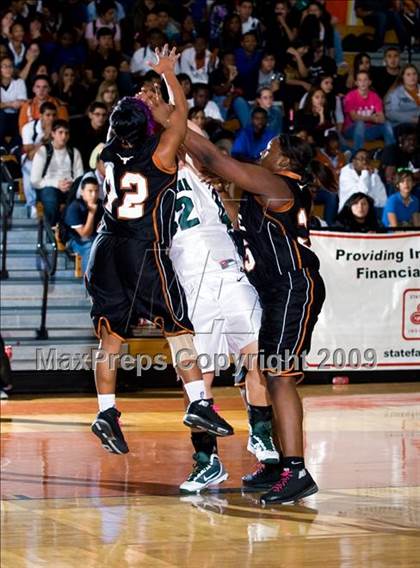 Thumbnail 1 in Dobie @ Pasadena (McDonalds Texas Invitational) photogallery.