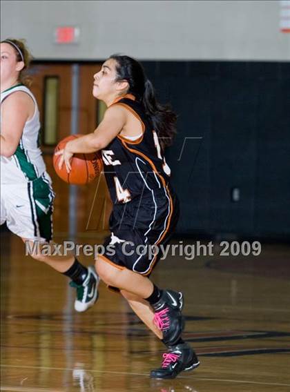 Thumbnail 3 in Dobie @ Pasadena (McDonalds Texas Invitational) photogallery.
