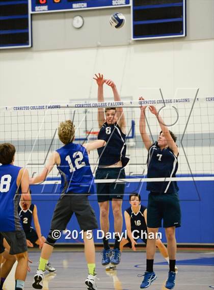 Thumbnail 2 in Saddleback Valley Christian vs. St. Margaret's (CIF-SS D4 Final) photogallery.
