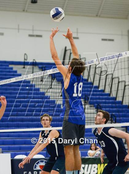 Thumbnail 1 in Saddleback Valley Christian vs. St. Margaret's (CIF-SS D4 Final) photogallery.