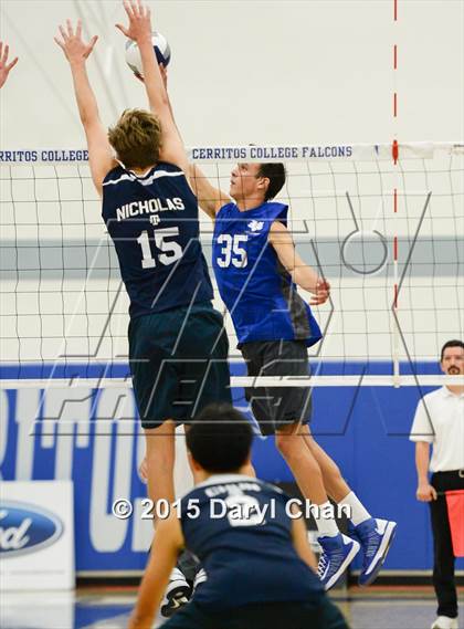 Thumbnail 2 in Saddleback Valley Christian vs. St. Margaret's (CIF-SS D4 Final) photogallery.