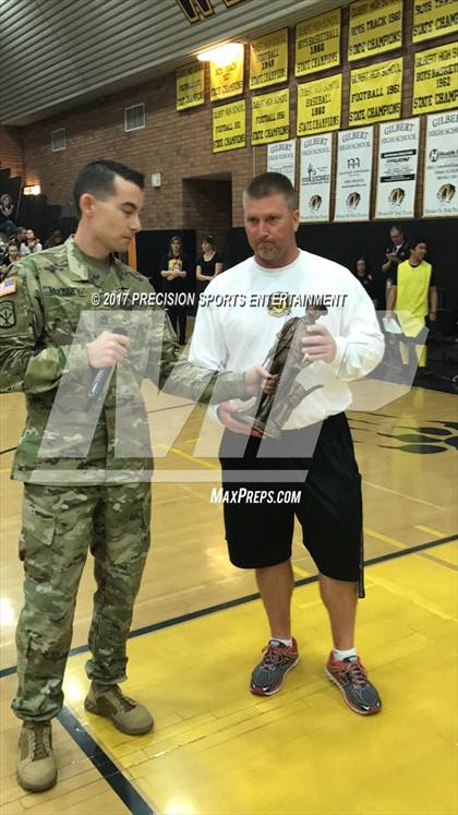 Thumbnail 3 in Gilbert TOC Ceremony photogallery.