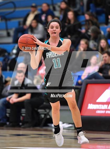 Thumbnail 3 in Farmington vs. Corner Canyon (UHSAA 5A Quarterfinals) photogallery.