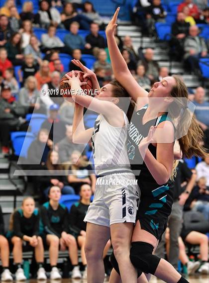 Thumbnail 1 in Farmington vs. Corner Canyon (UHSAA 5A Quarterfinals) photogallery.