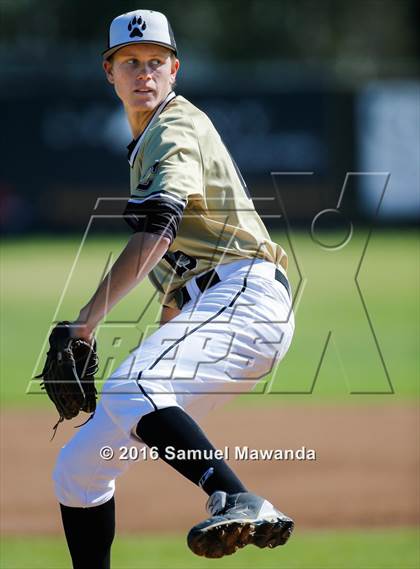 Thumbnail 3 in Westlake @ Calabasas photogallery.