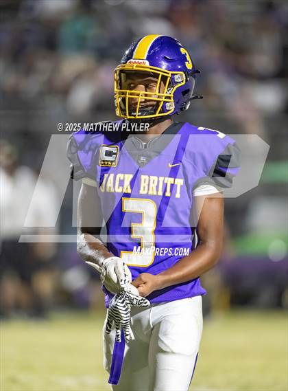 Thumbnail 2 in Hoggard @ Jack Britt photogallery.