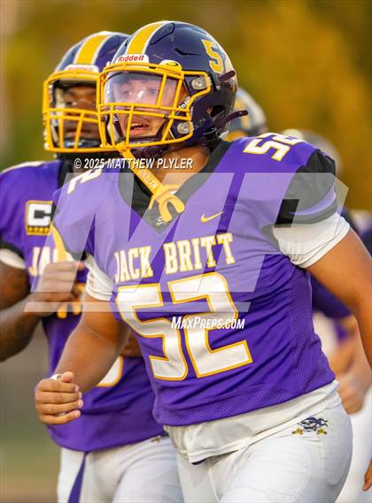Thumbnail 1 in Hoggard @ Jack Britt photogallery.