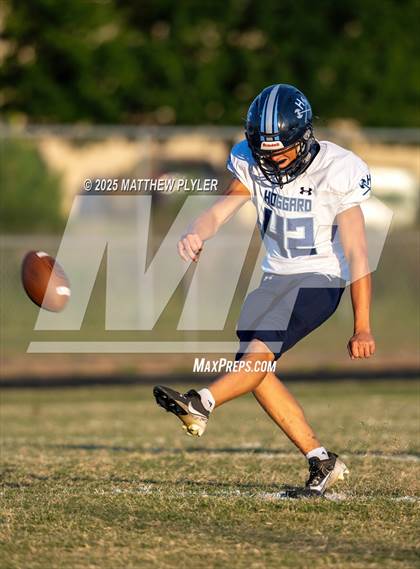 Thumbnail 3 in Hoggard @ Jack Britt photogallery.