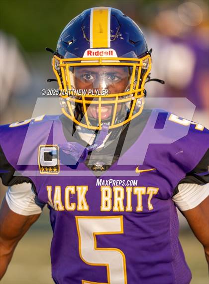 Thumbnail 3 in Hoggard @ Jack Britt photogallery.