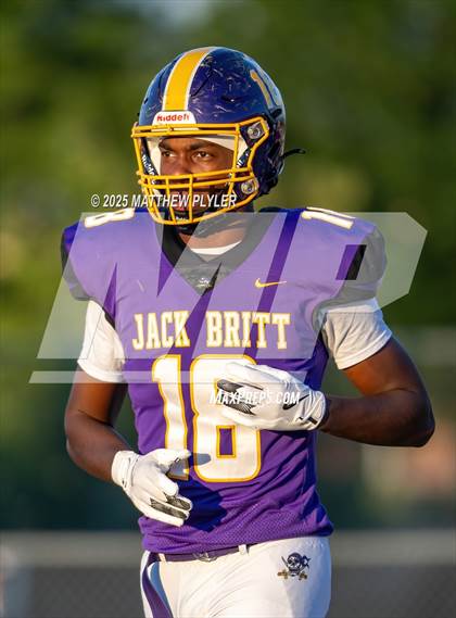 Thumbnail 2 in Hoggard @ Jack Britt photogallery.