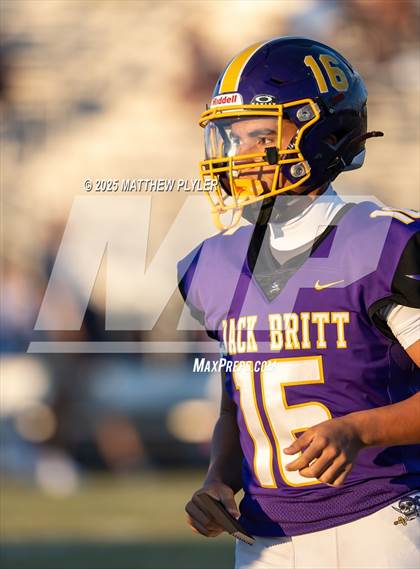 Thumbnail 3 in Hoggard @ Jack Britt photogallery.