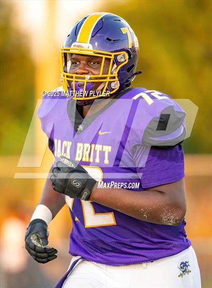 Thumbnail 1 in Hoggard @ Jack Britt photogallery.