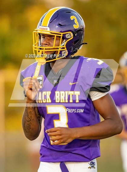 Thumbnail 3 in Hoggard @ Jack Britt photogallery.