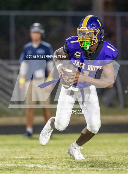Thumbnail 3 in Hoggard @ Jack Britt photogallery.