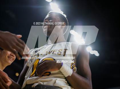 Thumbnail 3 in Bellevue West vs. North Star (NSAA Class A Quarterfinal) photogallery.