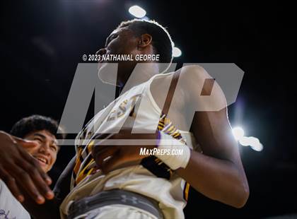 Thumbnail 2 in Bellevue West vs. North Star (NSAA Class A Quarterfinal) photogallery.