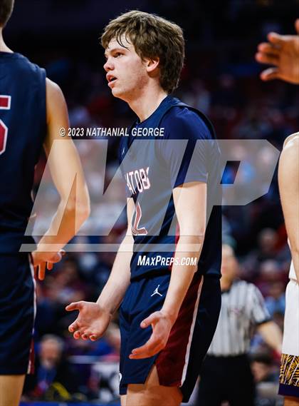 Thumbnail 3 in Bellevue West vs. North Star (NSAA Class A Quarterfinal) photogallery.