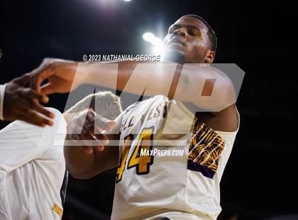 Thumbnail 2 in Bellevue West vs. North Star (NSAA Class A Quarterfinal) photogallery.