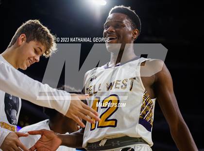 Thumbnail 2 in Bellevue West vs. North Star (NSAA Class A Quarterfinal) photogallery.