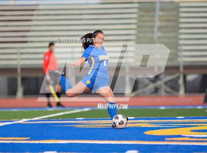 Thumbnail 1 in Sacred Heart Prep @ Santa Clara (CIF CCS DII Quarterfinals) photogallery.