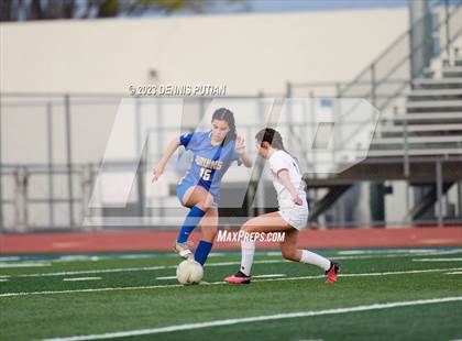 Thumbnail 3 in Sacred Heart Prep @ Santa Clara (CIF CCS DII Quarterfinals) photogallery.