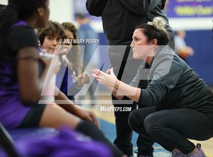 Thumbnail 2 in Winchester Thurston vs Shenango (Shenango Winter Tournament) photogallery.
