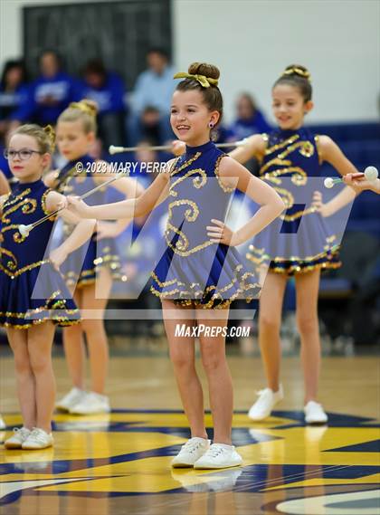 Thumbnail 1 in Winchester Thurston vs Shenango (Shenango Winter Tournament) photogallery.
