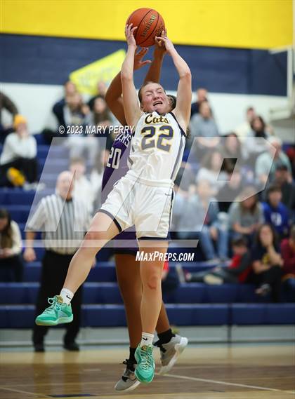 Thumbnail 2 in Winchester Thurston vs Shenango (Shenango Winter Tournament) photogallery.