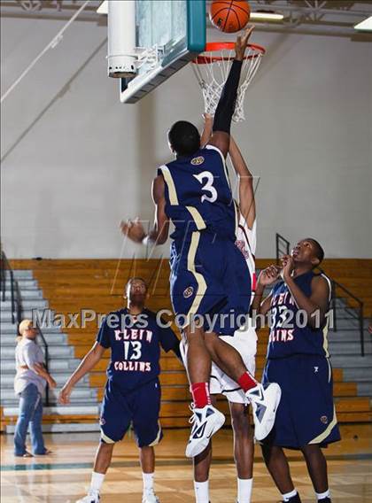 Thumbnail 3 in Klein Collins vs. Duncanville (McDonald's Texas Invitational) photogallery.