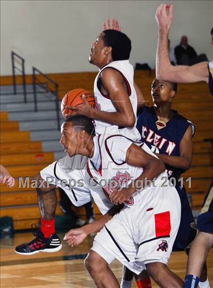 Thumbnail 3 in Klein Collins vs. Duncanville (McDonald's Texas Invitational) photogallery.