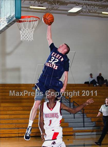 Thumbnail 3 in Klein Collins vs. Duncanville (McDonald's Texas Invitational) photogallery.