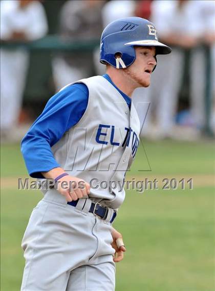 Thumbnail 2 in El Toro @ Esperanza photogallery.