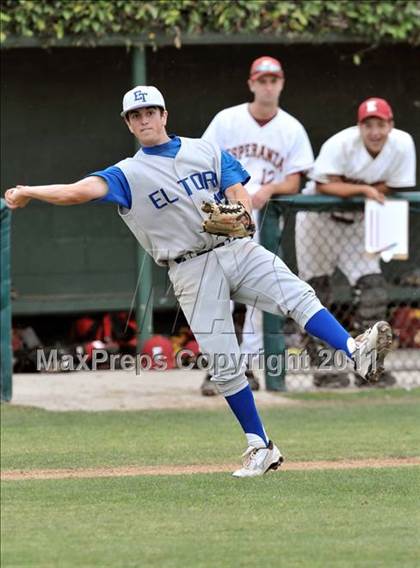 Thumbnail 3 in El Toro @ Esperanza photogallery.