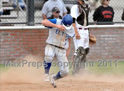 Thumbnail 3 in El Toro @ Esperanza photogallery.