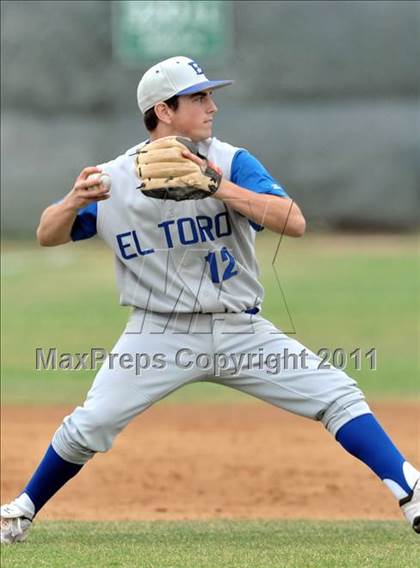 Thumbnail 2 in El Toro @ Esperanza photogallery.