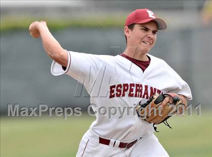 Thumbnail 3 in El Toro @ Esperanza photogallery.