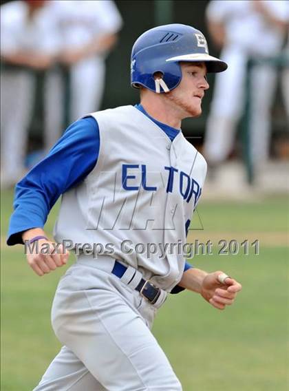 Thumbnail 3 in El Toro @ Esperanza photogallery.