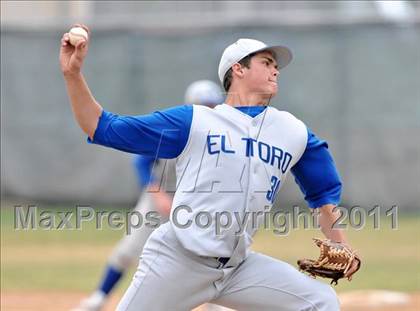 Thumbnail 3 in El Toro @ Esperanza photogallery.