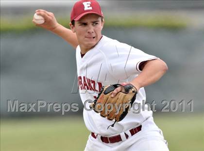 Thumbnail 2 in El Toro @ Esperanza photogallery.