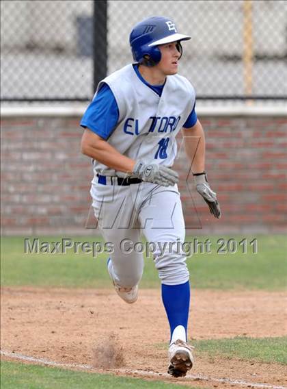 Thumbnail 3 in El Toro @ Esperanza photogallery.