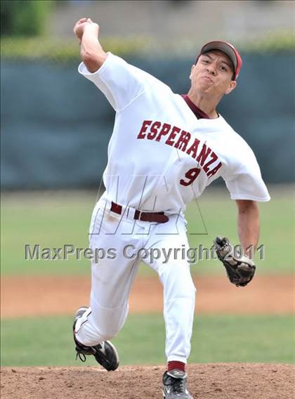Thumbnail 1 in El Toro @ Esperanza photogallery.
